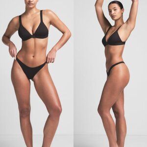 SKIMS Thong Bikini Bottoms NWT in Onyx Black 4X